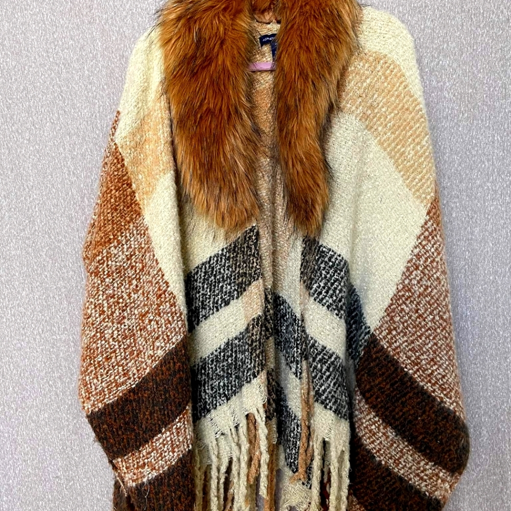 Adrienne Vittadini Faux Fur Ruana, Fringe, Knit, Plaid, One Size Poncho Cardigan
